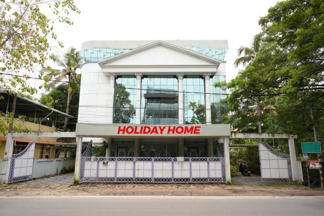 Holiday Home Ccohin Kochi Exterior photo